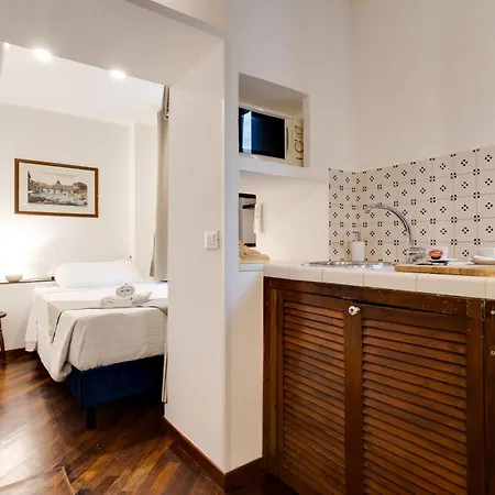 Clavdia Mini Flat ゲストハウス ローマ