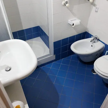 Clavdia Mini Flat בית הארחה