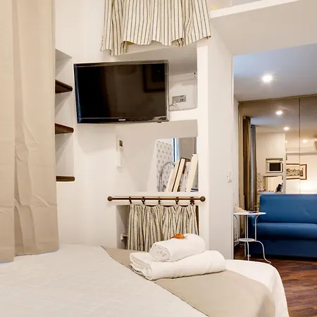 Clavdia Mini Flat Guest house *
